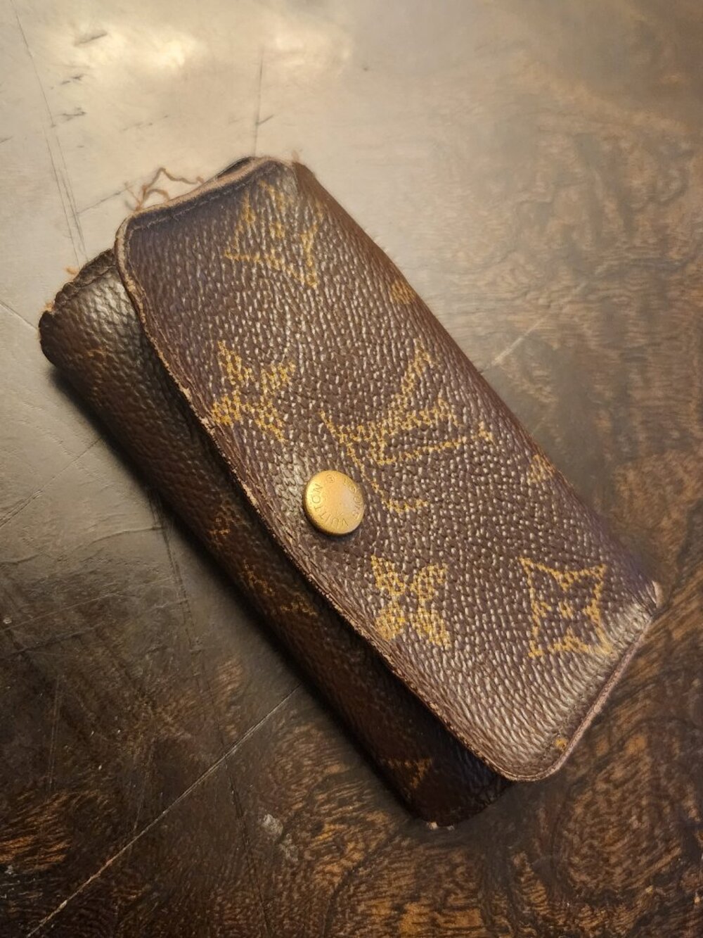 Authentic Louis Vuitton Monogram 4 Ring Key Case Brown LV